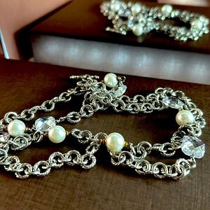 Vintage Faux pearl and crystal necklace